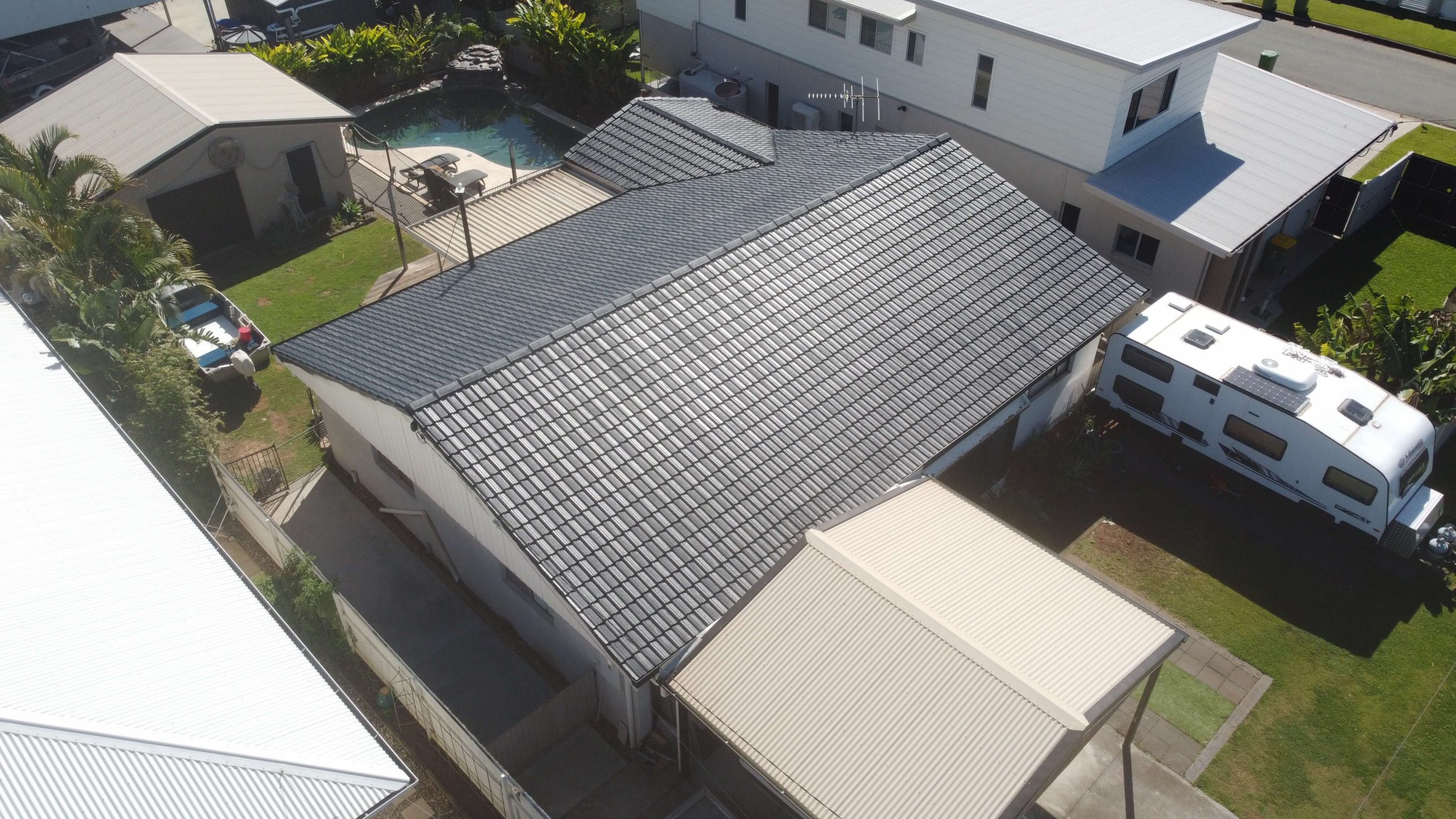 Roof painting job at Victoria Point, photo 15
