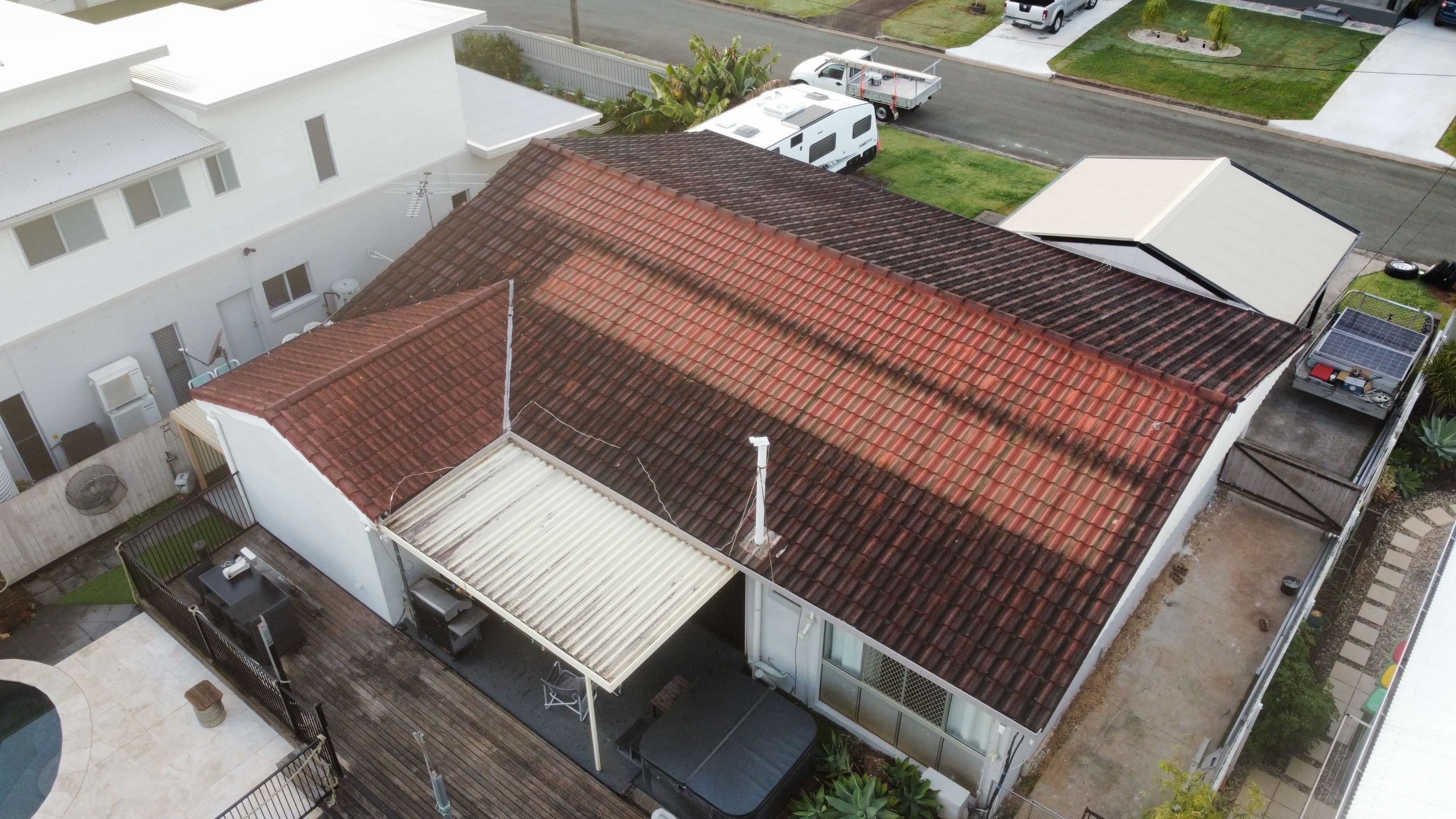 Roof painting job at Victoria Point, photo 5